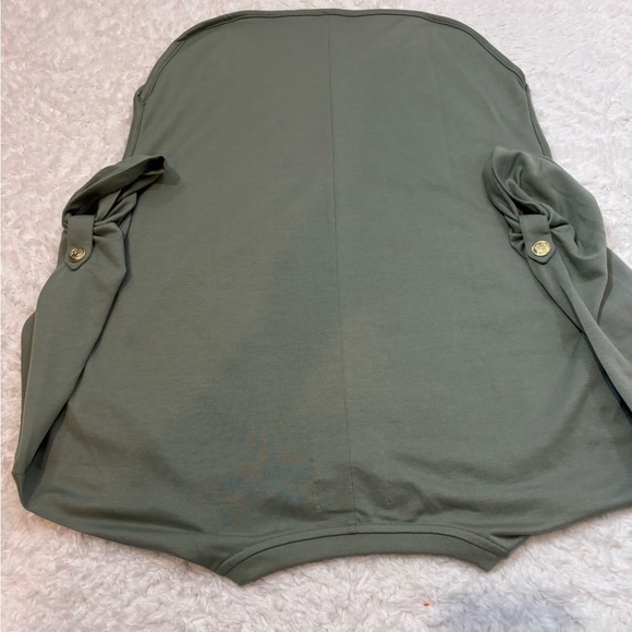 Cupio Sage Green Blouse with Buttoned Sleeves - Picture 4 of 5